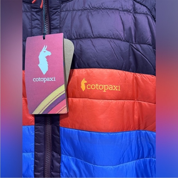 Cotopaxi Women’s XL Capa Insulated Puffer Jacket Maroon Blue NWT Puff Wine Puffy - Picture 5 of 13